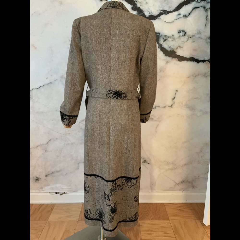 Coat - image 2